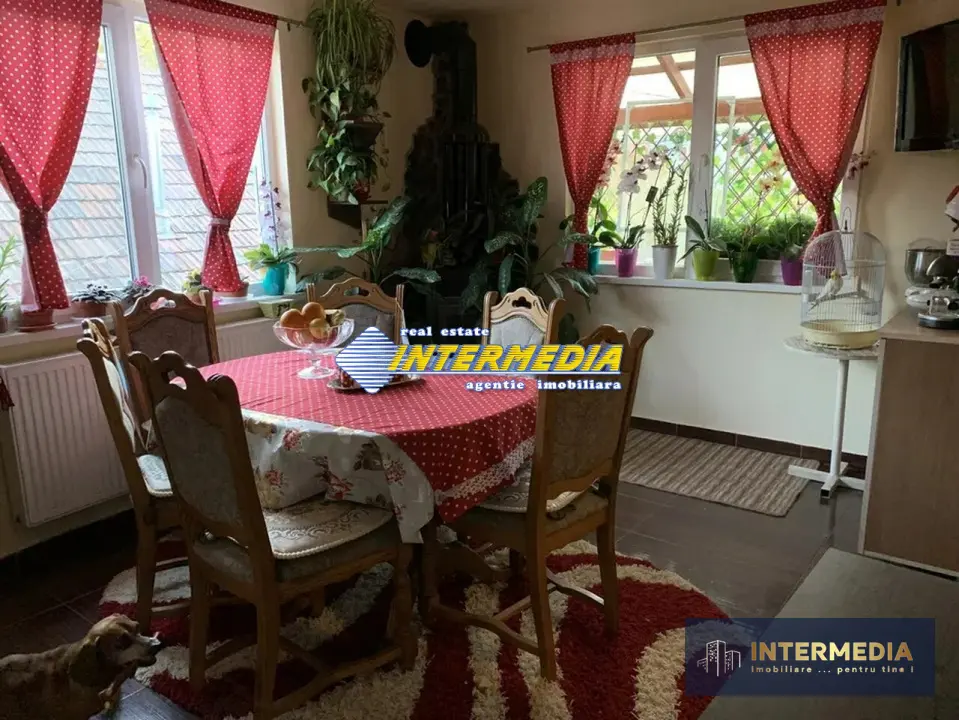 Casa de vanzare P+E Alba Iulia zona Centru finisata pretabila pensiune, fotografia 7