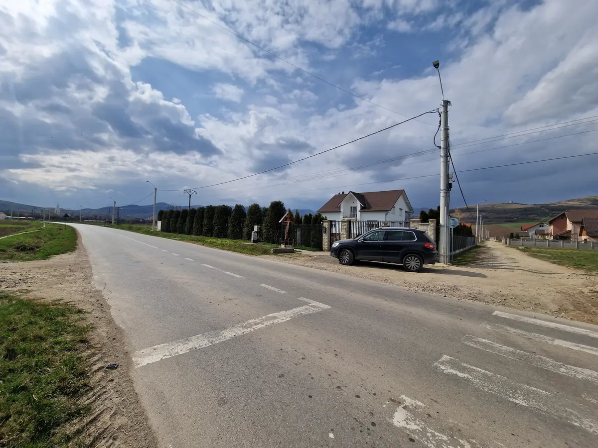 Teren intravilan de vânzare în Ighiu, 1020 mp, fotografia 4