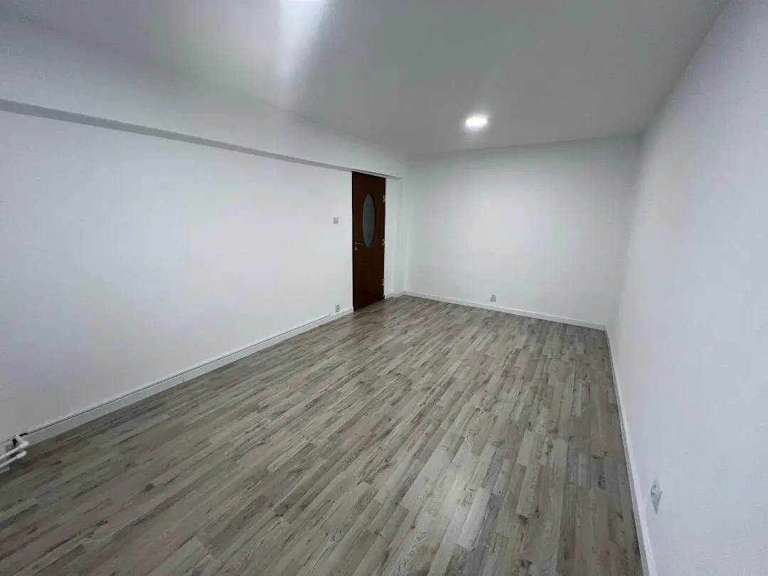 Apartament cu 2 camere de vânzare, zona Cetate, Alba Iulia, fotografia 2