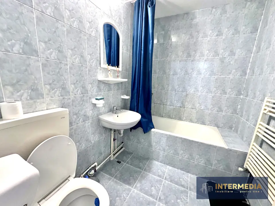 Apartament 2 camere, decomandat, zona Cetate, etaj 3, mobilat, fotografia 4