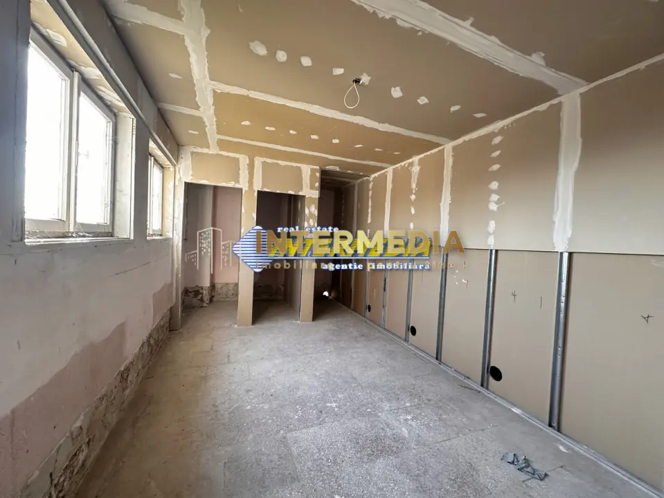 Sala Nunti Cantina Restaurant Camin Varstnici 4625 mp teren utilitati asfaltat, fotografia 1
