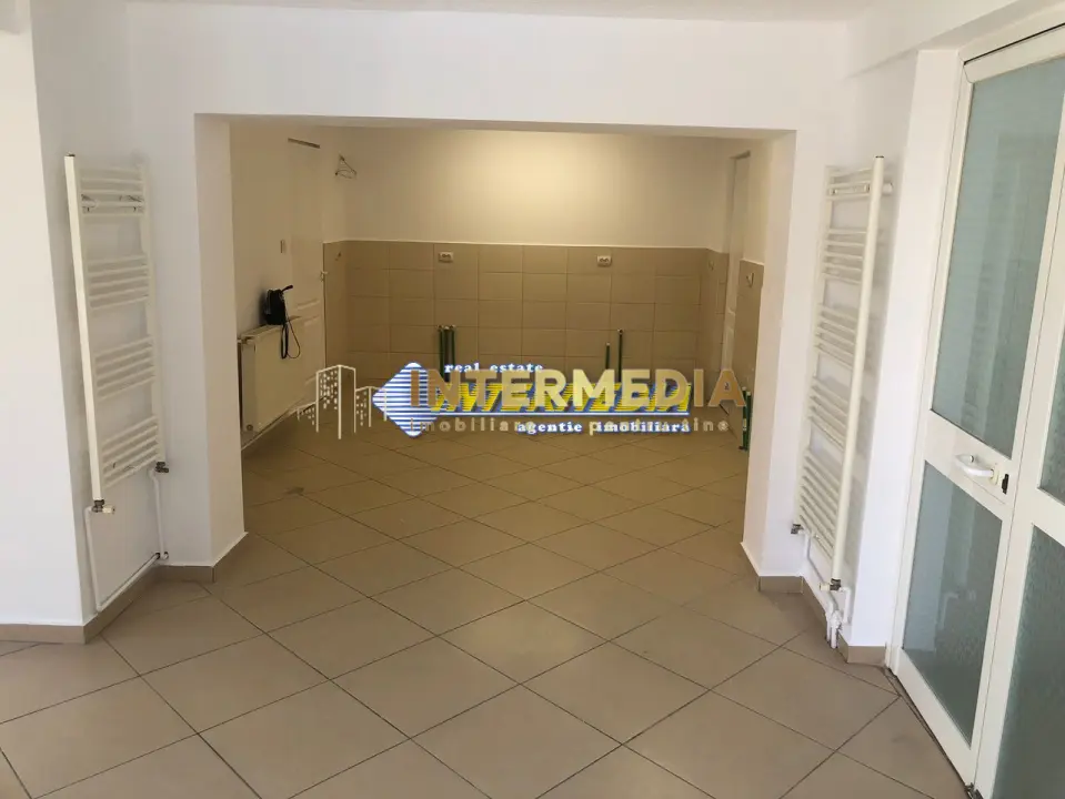 Spatiu Comercial de vanzare Cetate, fotografia 4