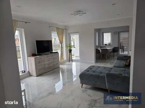 Casa noua de vanzare 4 camere in Alba Iulia zona foarte buna