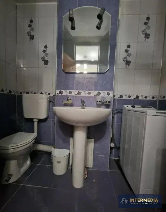 DE VANZARE, APARTAMENT 3 CAMERE, DECOMANDAT, ETAJ 1, CENTRU, 73 MP, fotografia 7