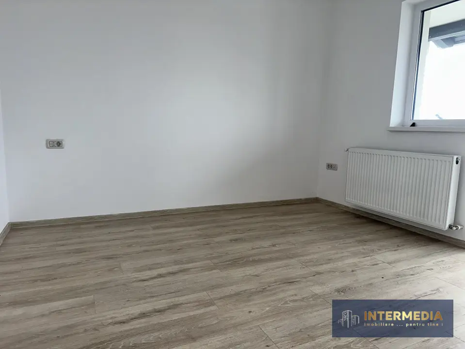 CASA NOUA, 120 MP, 3 DORMITOARE, LIVING, 2 BAI, TERASA, FINISATA COMPLET, fotografia 9