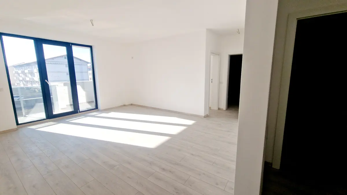 Apartament 3 camere, open space, 65 mp, bloc nou 2026, Lipoveni, fotografia 2