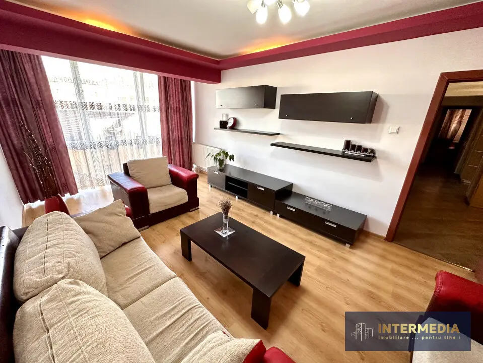 Apartament 4 camere decomandat, Cetate, Closca, etaj 3, 85 mp utili, mobilat și utilat, fotografia 1
