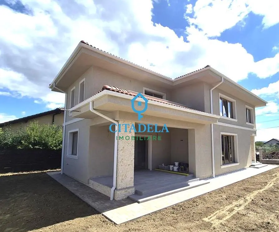 Casă cu 5 camere și 411 mp teren, zona Cetate, Alba Iulia, fotografia 1
