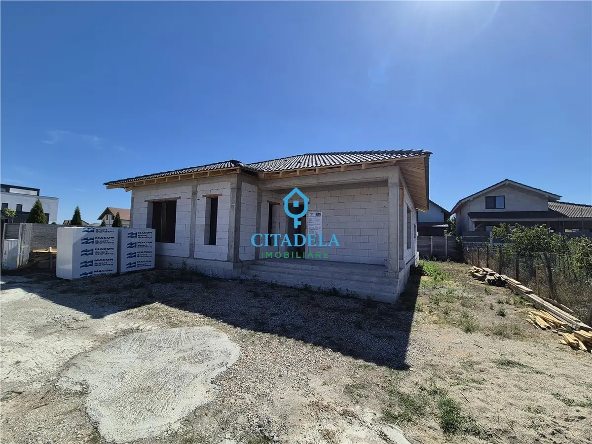 Casă individuală nouă, zona Nord, Alba Iulia, 4 camere, teren 356 mp, fotografia 1