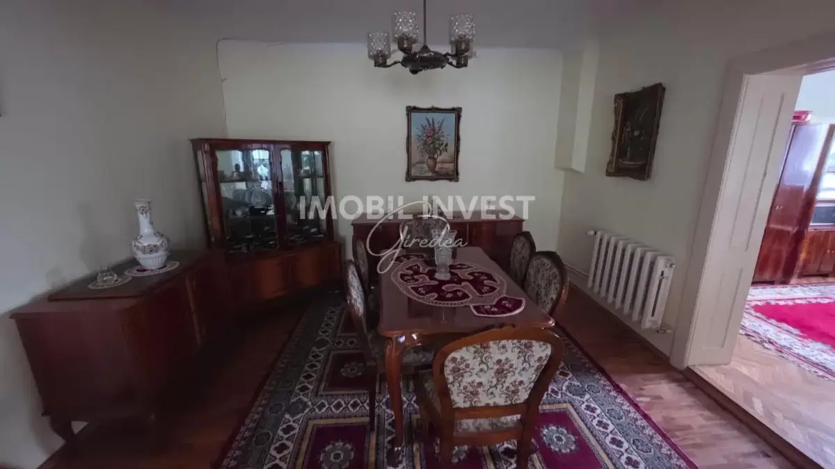 Casă cu 5 camere și teren de 2.024 MP, garaj și anexe, Vințu de Jos, fotografia 12