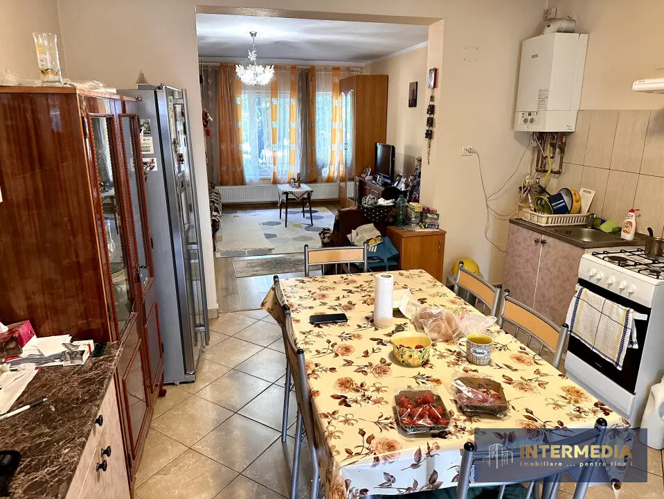 Casă pe parter în Alba Iulia, 3 camere, teren 625 mp, fotografia 4