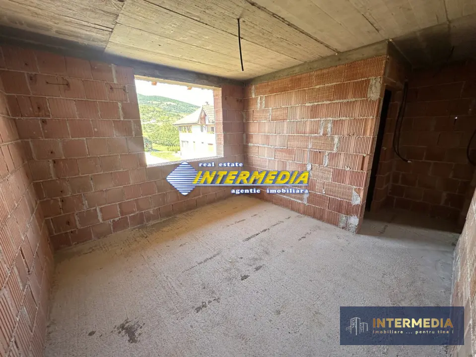 CASA LA ROSU i ALBA IULIA, 260 MP UTILI, TEREN 900 MP, TOATE UTILITATILE, fotografia 13