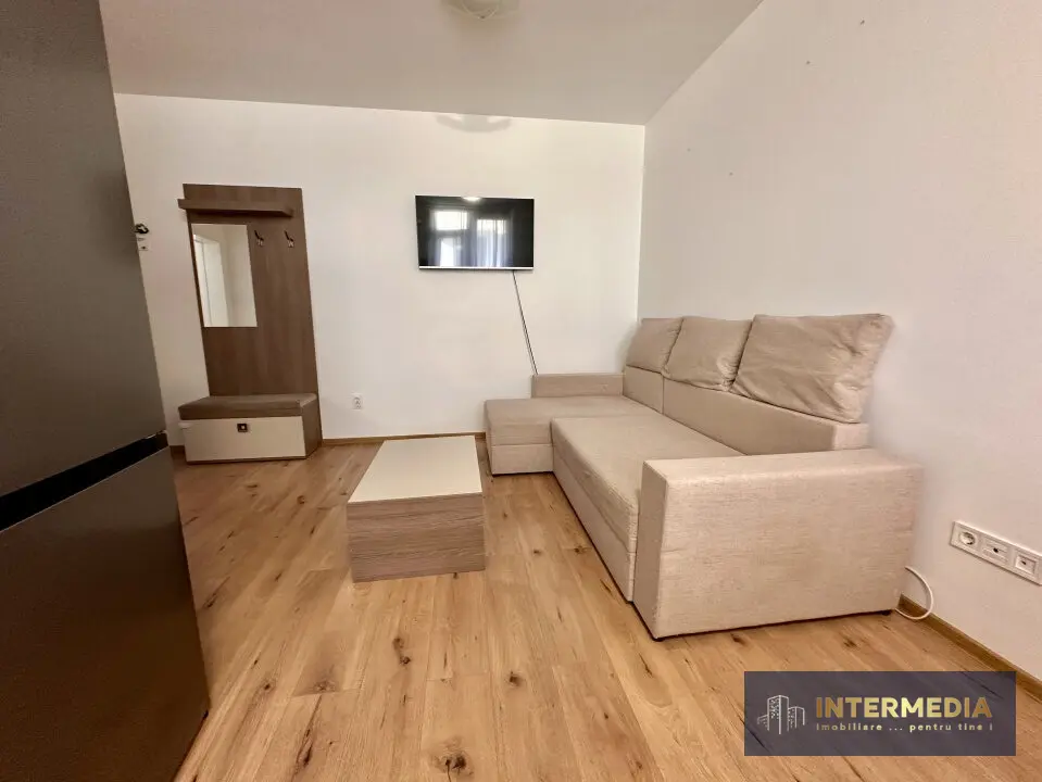 Apartament cu 2 camere open space, bloc nou, Centru, Alba Iulia, etaj 1, parcare, boxă, fotografia 2