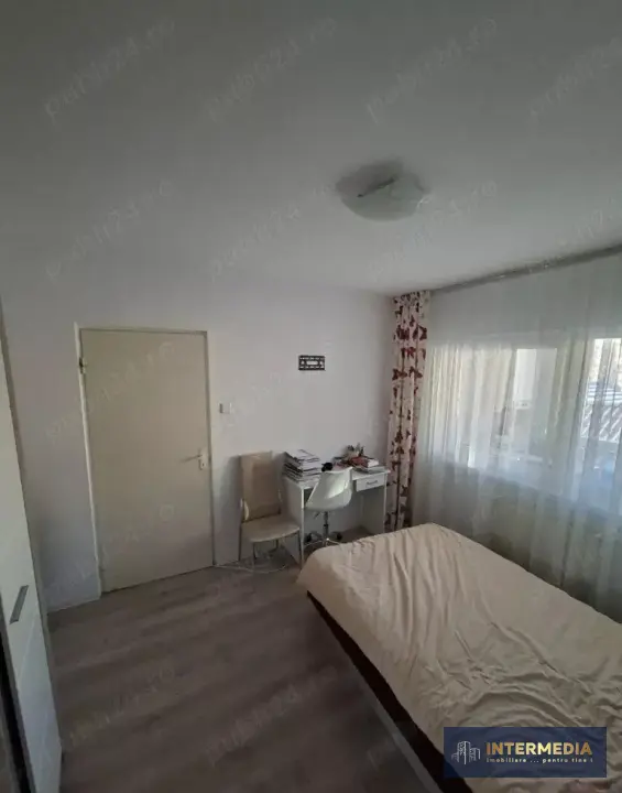 APARTAMENT 2 CAMERE, DECOMANDAT, ETAJ 2, 52 MP, CETATE, ZONA PIATA, fotografia 3