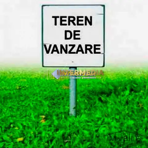 Teren intravilan de vanzare 660 mp Oarda