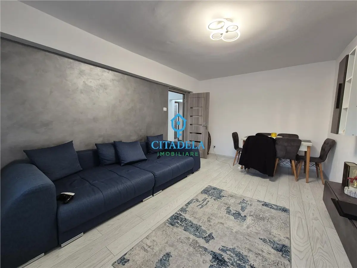 Apartament cu 3 camere decomandat, zona Cetate, Alba Iulia, fotografia 1