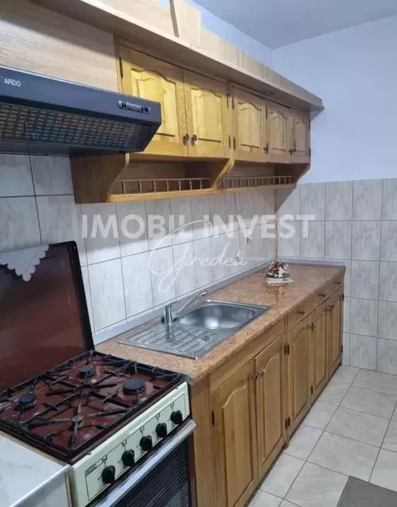Apartament cu 3 camere de închiriat, 68 mp, zona Cetate, Alba Iulia, fotografia 5