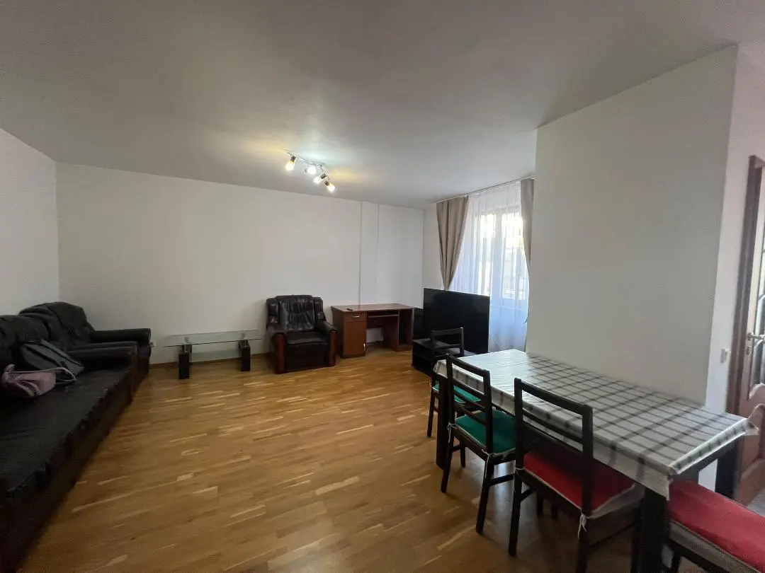 Apartament cu 3 camere de vânzare, zona Cetate-Piața, bloc nou, Alba Iulia, fotografia 2