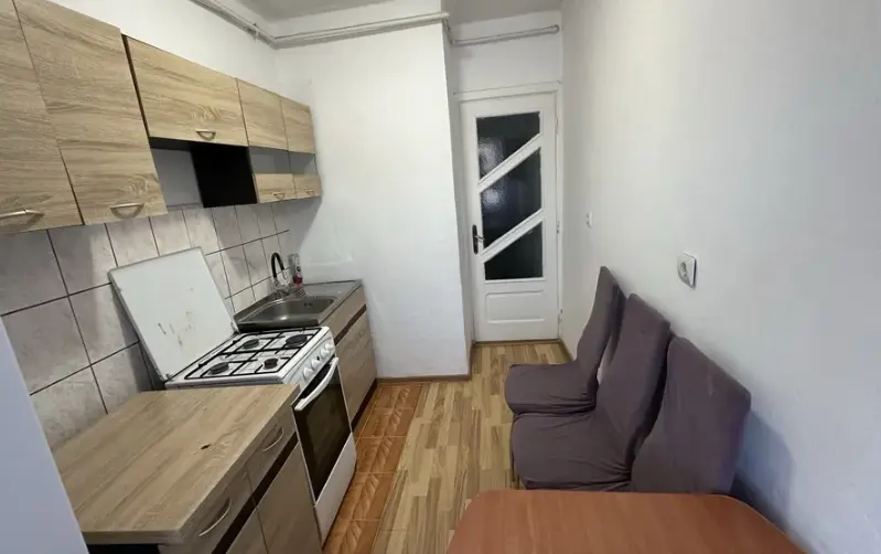 Apartament cu 2 camere de vânzare, zona Dedeman, Alba Iulia, fotografia 4