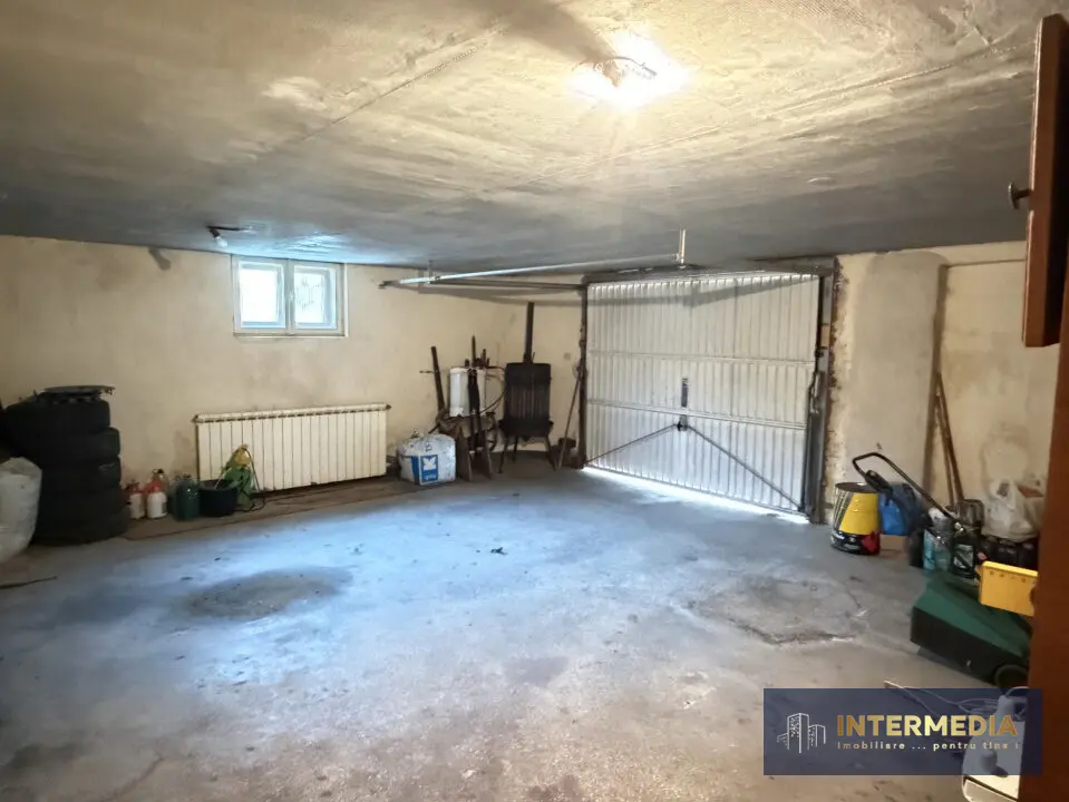 Casă D+P+E+M în Vințu de Jos, teren de 4.100 mp, intravilan și extravilan, utilități, fotografia 11