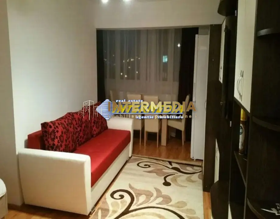 Garsoniera decomandata Alba Iulia zona Cetate/ Bulevard, fotografia 1