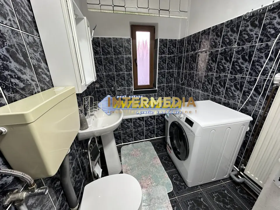 Casa 6 camere 300 mp utili de vanzare Centru cu spatiu comercial teren 400 mp, fotografia 15