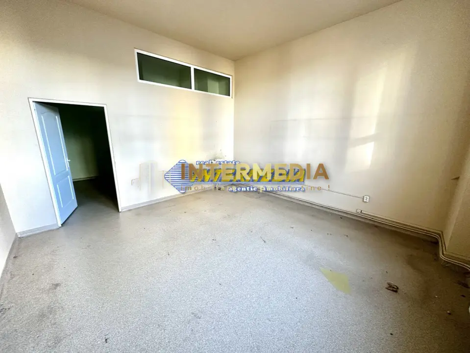 Spatiu Comercial, 328 mp, Cetate, Ideal Clinica, Birouri, Cabinete, fotografia 5