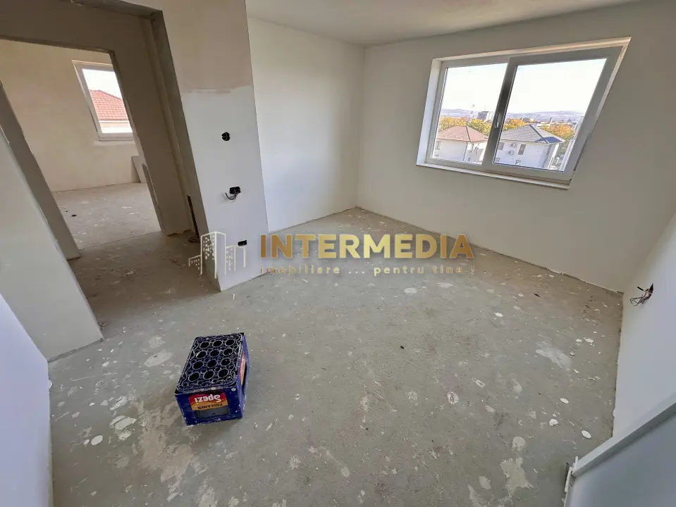 CASA NOUA, DE VANZARE, 120 MP, CETATE, FINISATA LA CHEIE, 4 CAMERE, fotografia 9