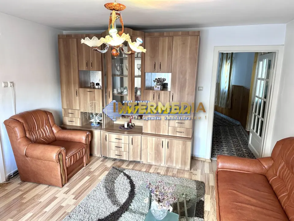 Casa 6 camere 300 mp utili de vanzare Centru cu spatiu comercial teren 400 mp, fotografia 8