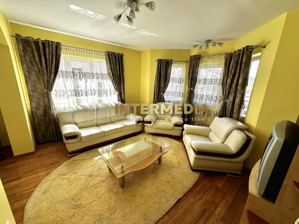 Casa D+P+M cu garaj teren 400 mp finisata utilata mobilata asfal CETATE Giro, fotografia 15