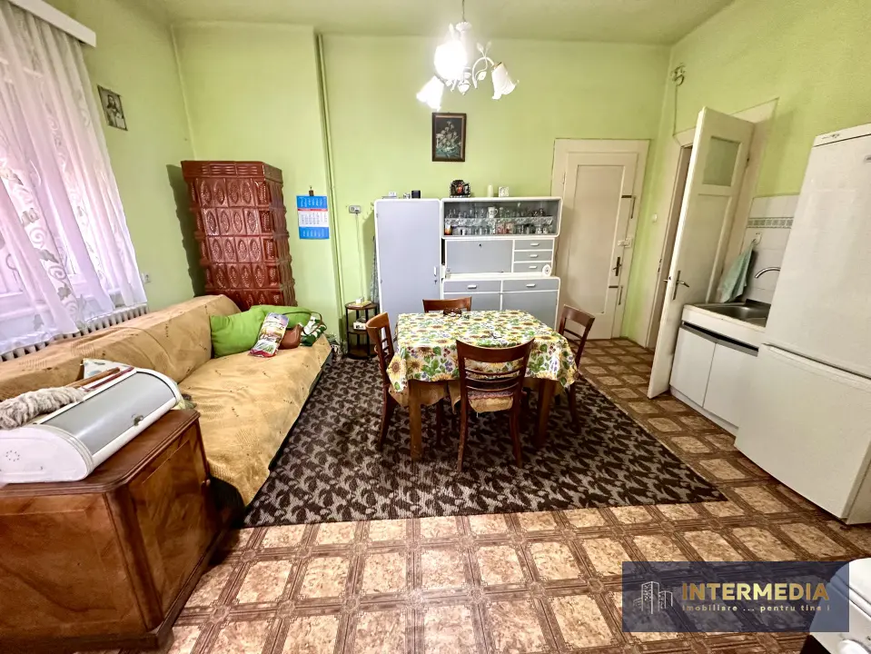 Apartament în casă, 3 camere, 132 mp utili, 3 pivnițe de 68 mp, zonă ultracentrală, fotografia 10