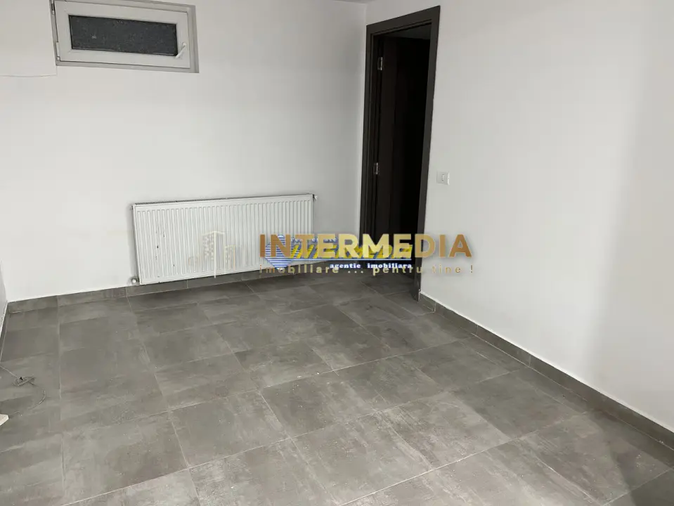 Spatiu comercial de vanzare in Alba Iulia zona Cetate finisat complet, fotografia 5