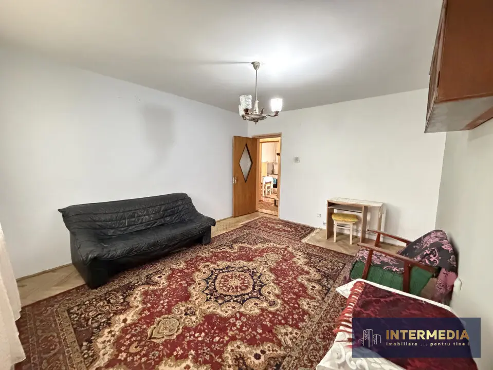 Apartament cu 2 camere, 50 mp utili, în Alba Iulia, zona Cetate, fotografia 4