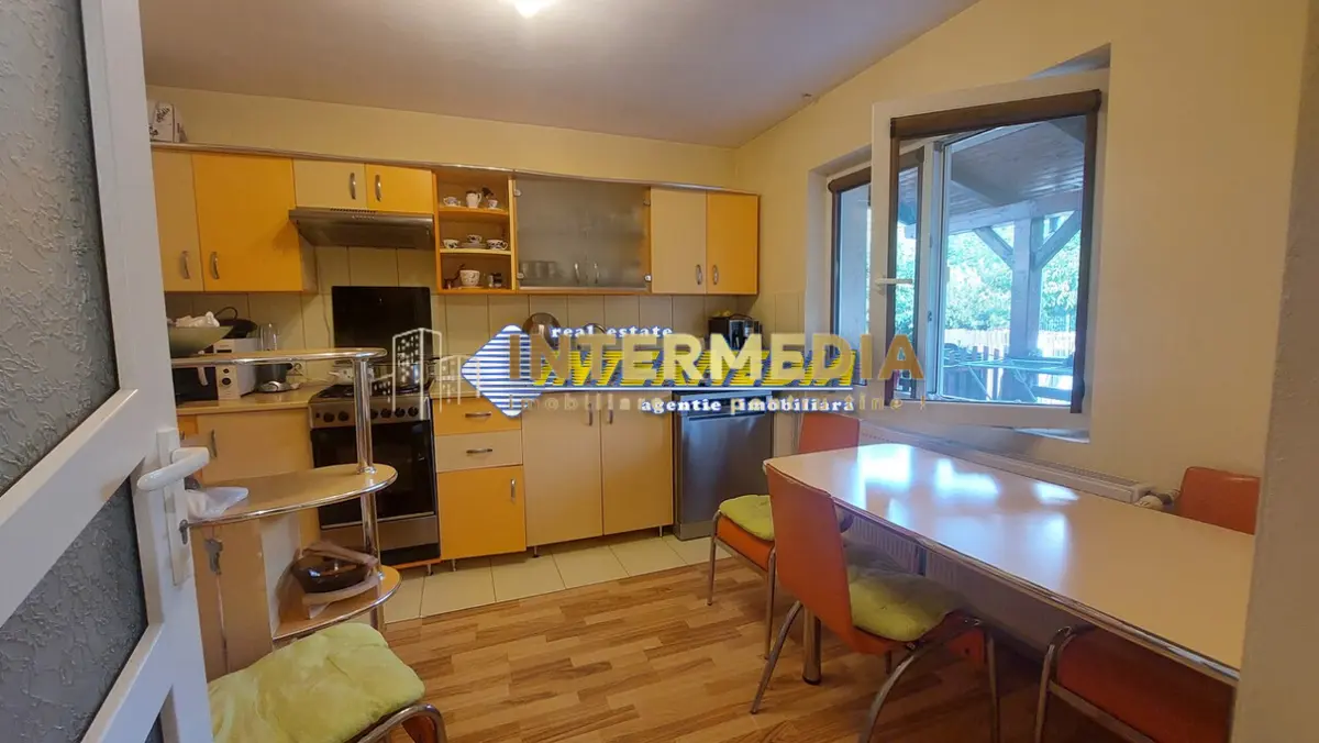 Casa cu Garaj P+E finisata si mobilata complet in Cetate, Alba Iulia, fotografia 15