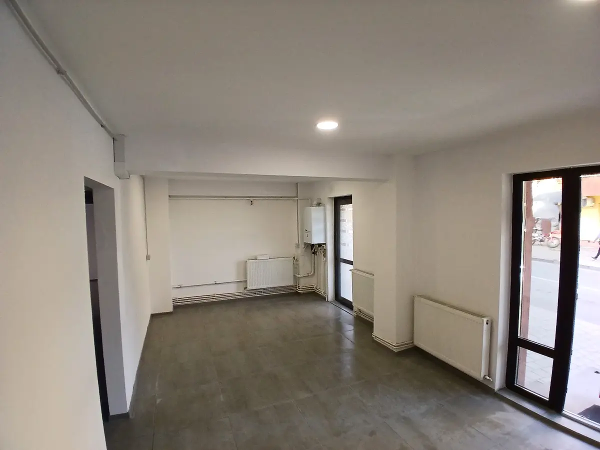 Spațiu comercial, 4 camere, 2 băi, 72 mp utili, Cetate, Alba Iulia, fotografia 9