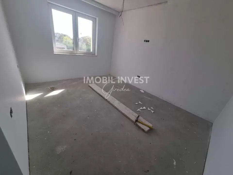 Casă 370 mp, teren 350 mp, 6 camere, 3 niveluri, zona Cetate, fotografia 9