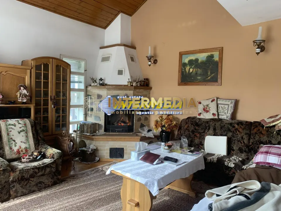 Vanzare Casa S+P+E in Alba Iulia Zona Cetate Skit finisata mobilata teren 800 mp, fotografia 2