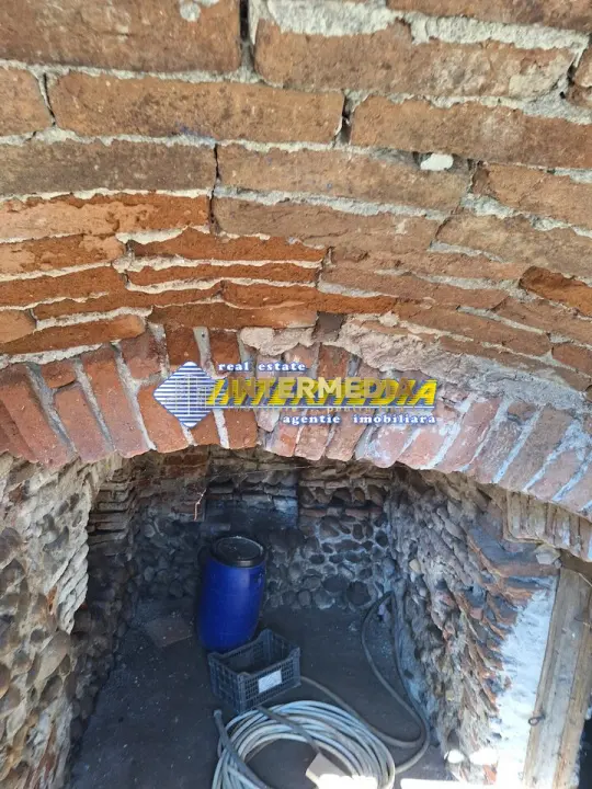Casa veche cu Anexe, Teren 1313 mp, Lancram, Ideala pentru investitie, fotografia 8