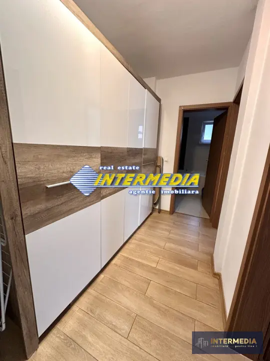 APARTAMENT 3 CAMERE, BLOC NOU, CETATE, CURTE PROPRIE, PARCARE, fotografia 4