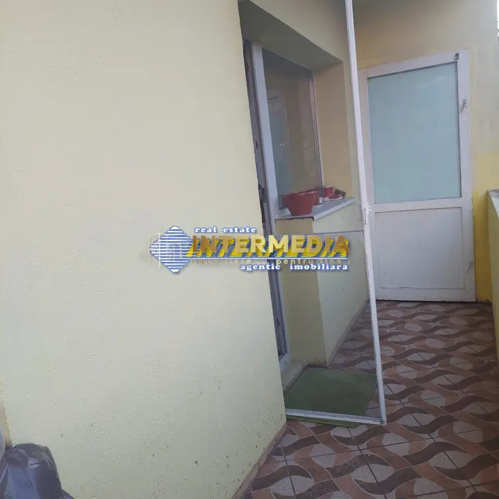Garsoniera de vanzare in Cetate etaj 1 decomandata, fotografia 6
