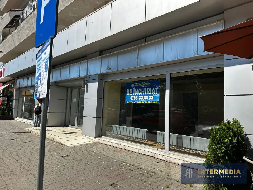 Închiriere spațiu comercial 173 mp, vitrine mari la bulevard, zona Cetate, Alba Iulia, fotografia 6