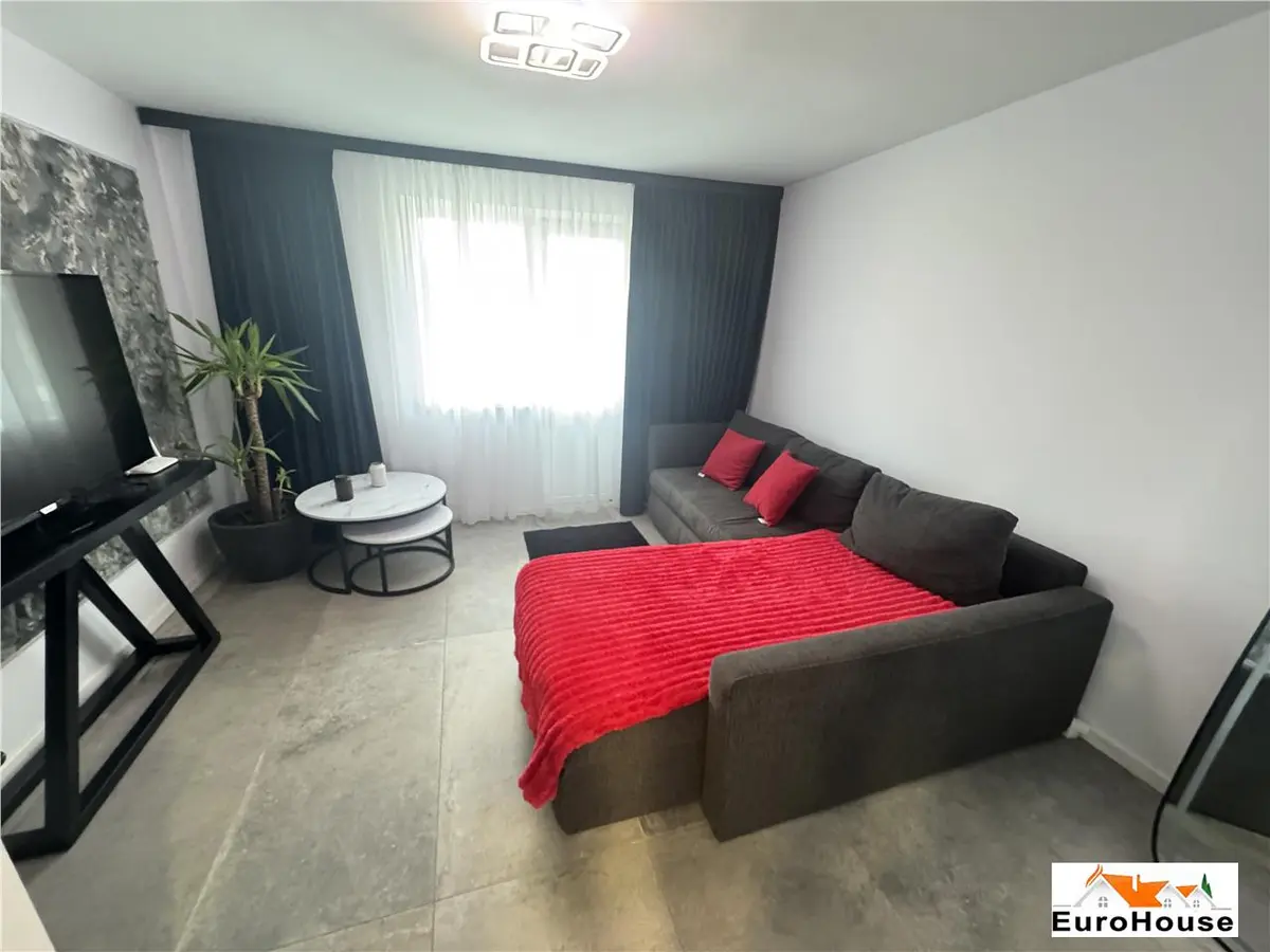 Apartament cu 2 camere de vânzare în Alba Iulia, zona Cetate, fotografia 2