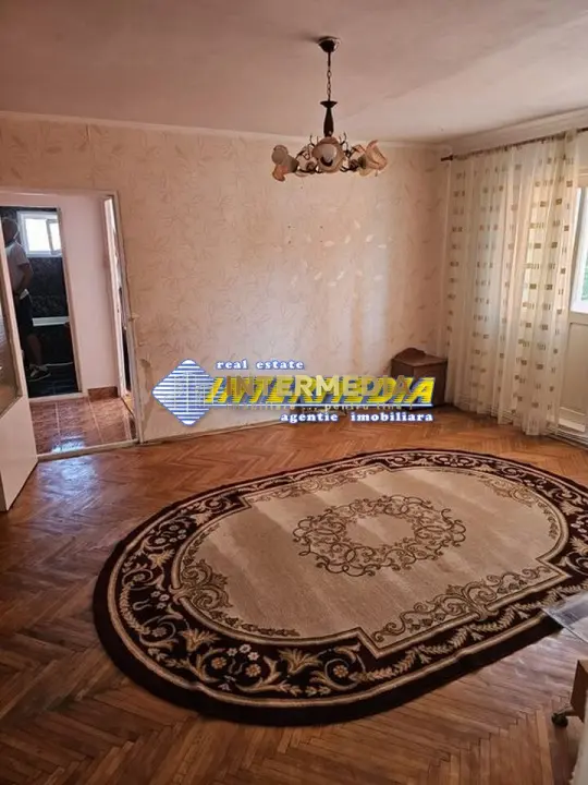 Apartament 3 camere 70 mp cu Balcon de Vanzare in Ampoi 1 Alba Iulia, fotografia 7