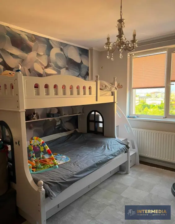 Apartament 3 camere penthouse, Alba Iulia, ultrafinisat, terasă, fotografia 4