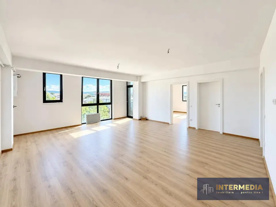 Apartament 3 camere, finisat, Loc de parcare, Bloc NOU, Lift, Cetate, fotografia 1