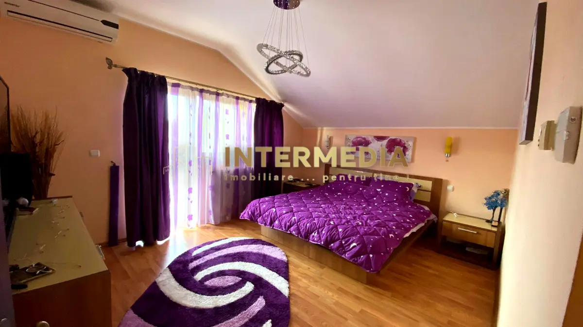 Casa D+P+1 Garaj dublu 2 Terase 925 mp Teren CETATE Kaufland Finisata Mobilata, fotografia 10