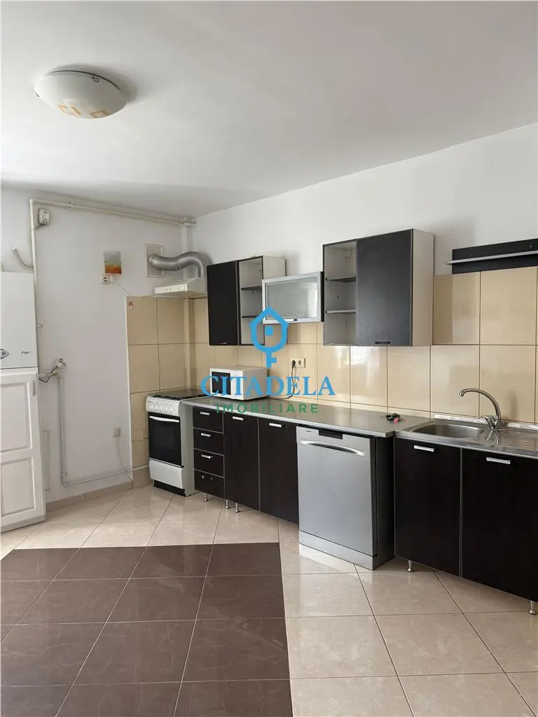 Apartament cu 2 camere de închiriat, semidecomandat, zona Centru, Alba Iulia, fotografia 4