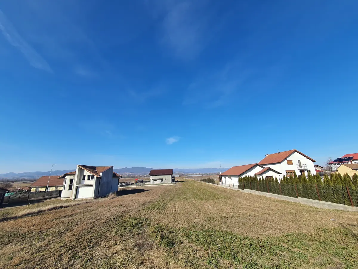 Teren intravilan, 920 mp, 14,5 ml deschidere, Ciugud, fotografia 1
