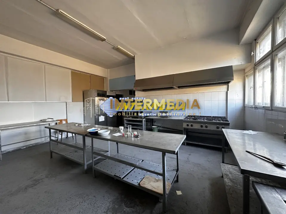 Sala Nunti Cantina Restaurant Camin Varstnici 4625 mp teren utilitati asfaltat, fotografia 13