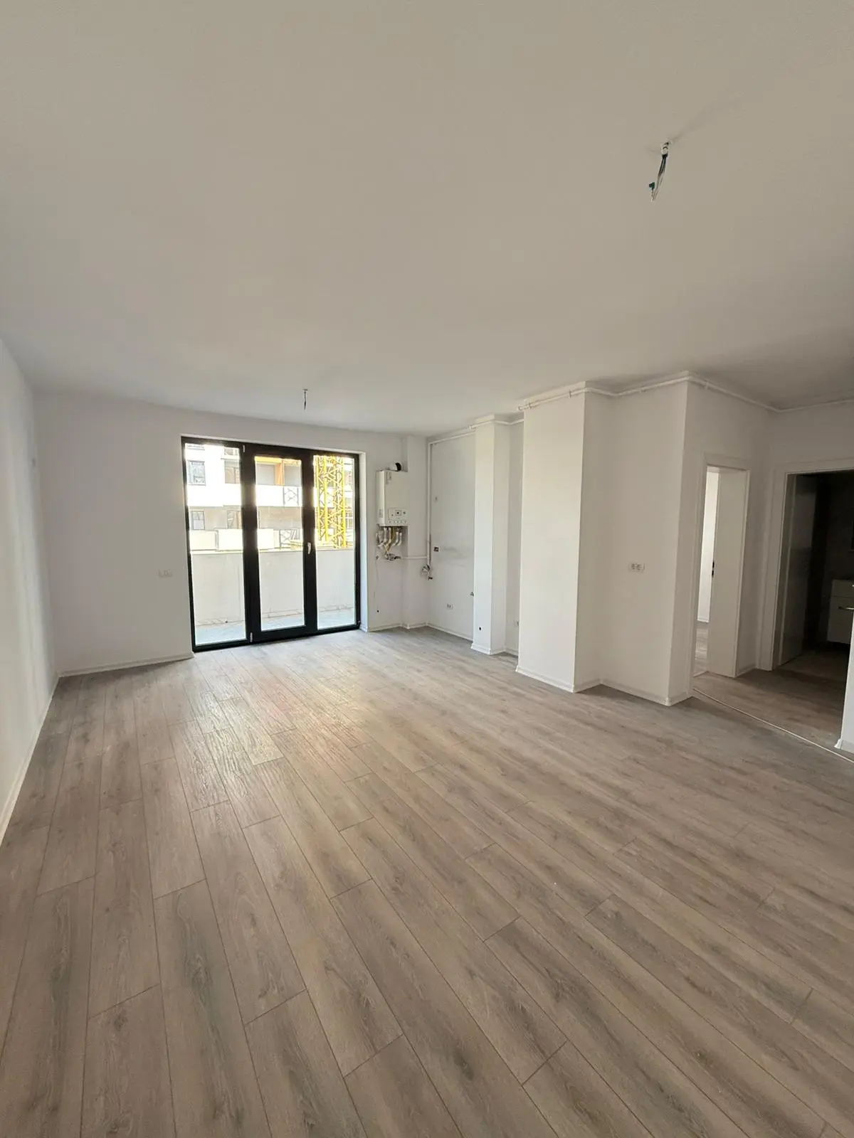 De vanzare Apartament 3 camere, zona Centru Alba Mall, Bloc Nou., fotografia 1